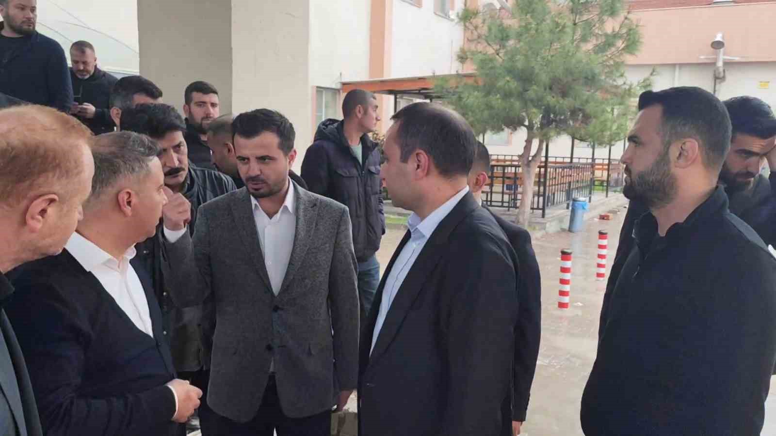 Şırnak’ta okul servisi şarampole devrildi: 4’ü öğrenci 5 yaralı
