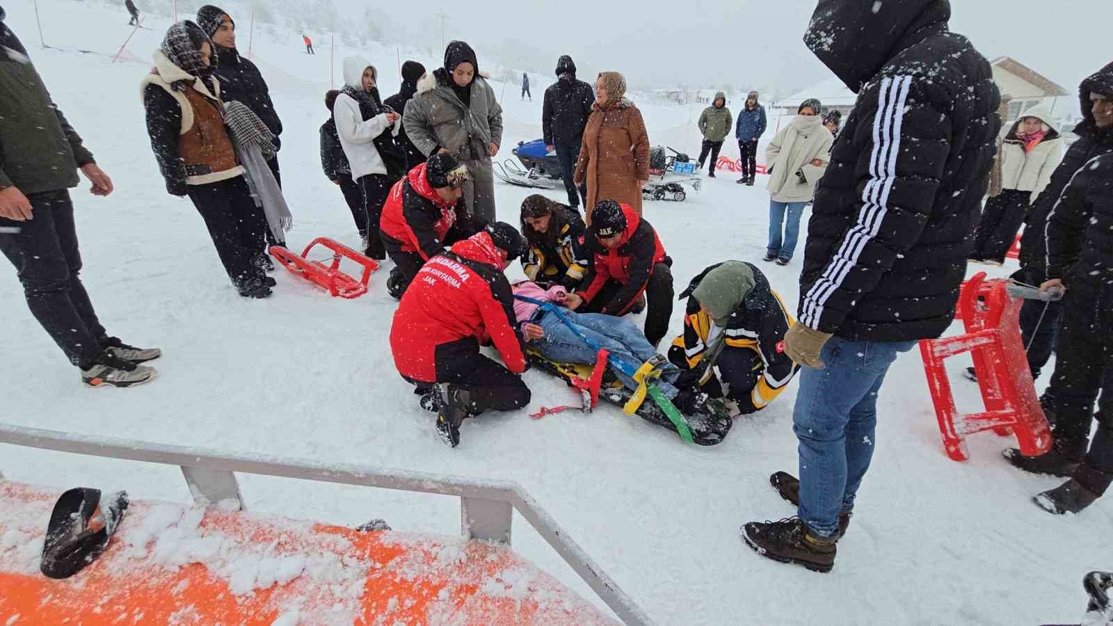 Sis ve yağışa rağmen Keltepe’ye akın ettiler
