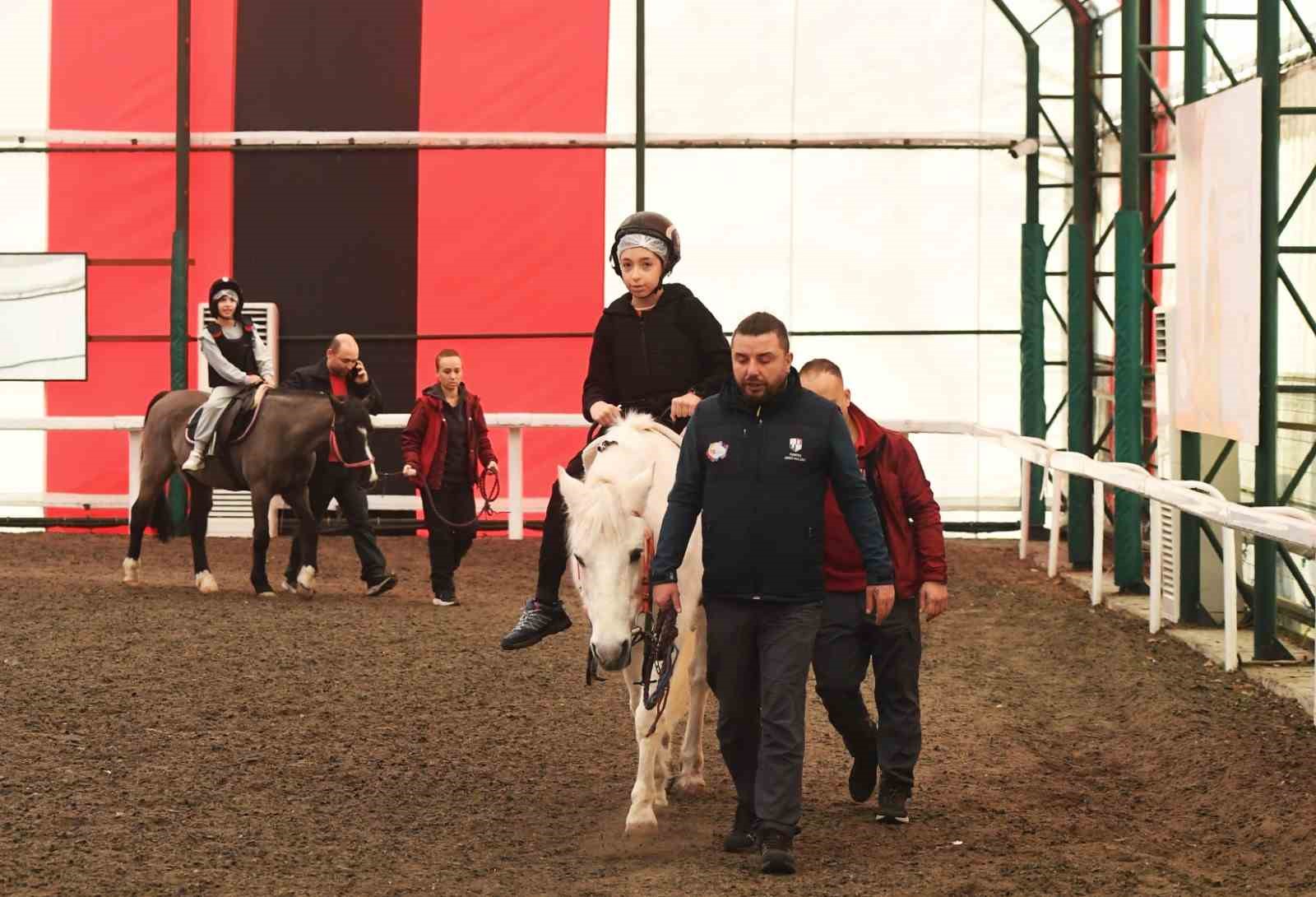 Şişli Belediyesi Engelli ve Yaşlıların yaşamını kolaylaştırıyor
