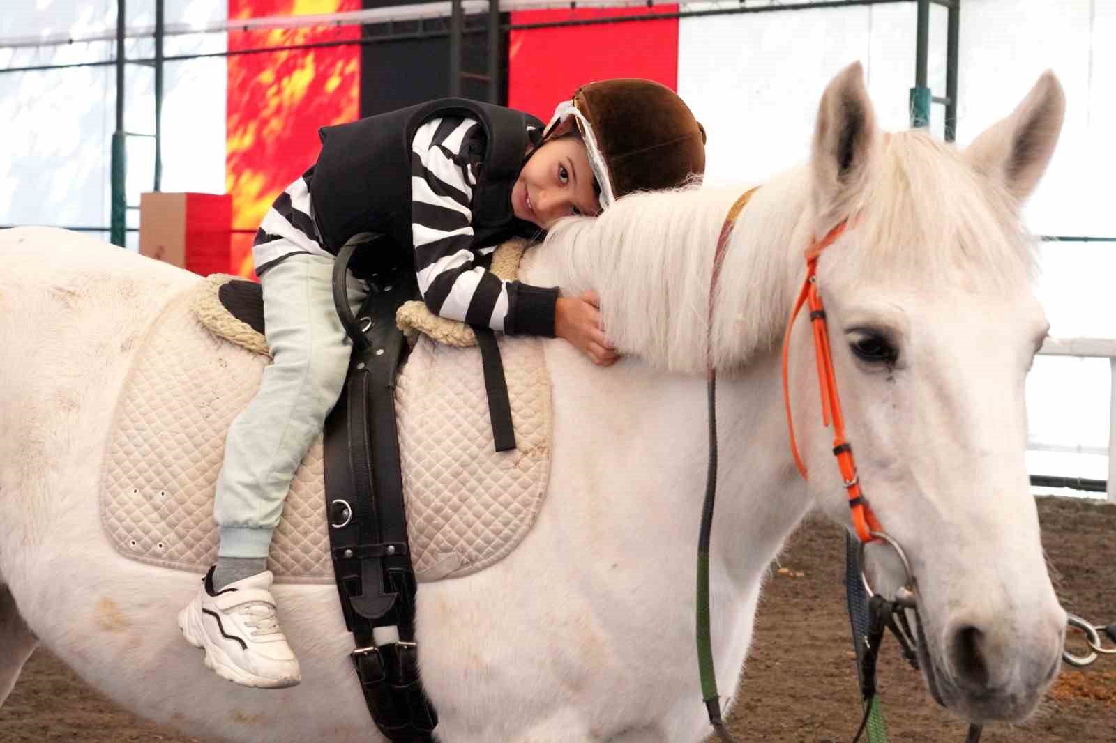 Şişli Belediyesi Engelli ve Yaşlıların yaşamını kolaylaştırıyor
