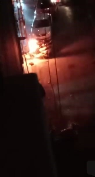 Şişli’de elektrik direğindeki patlama motorlara sıçradı
