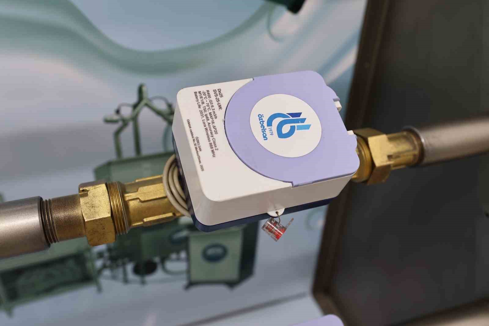 Sivas Belediyesi mühendislerinin ürettiği su sayacı su tasarrufu sağlayacak
Sivas Belediyesi mühendislerinin ürettiği su sayacı su tasarrufu sağlayacak