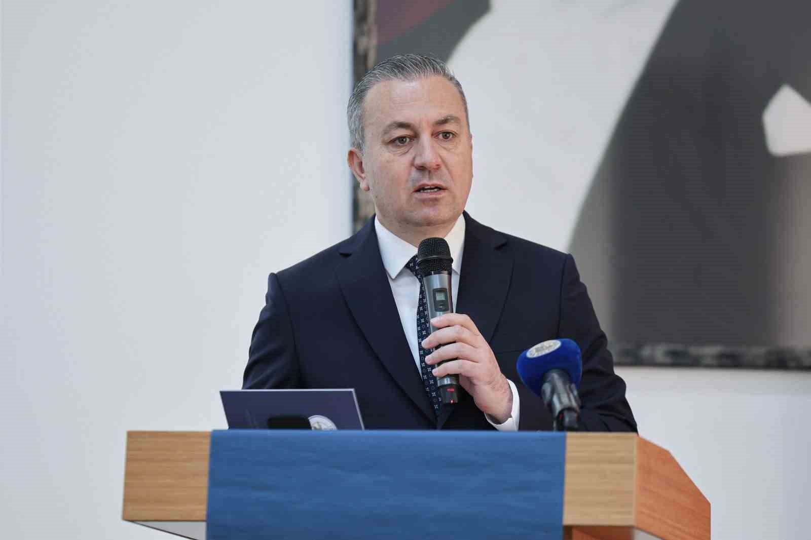 Sivas Belediyesi’nden 30 Mart’ta anlamlı müjde
Sivas Belediyesi’nden 30 Mart’ta anlamlı müjde