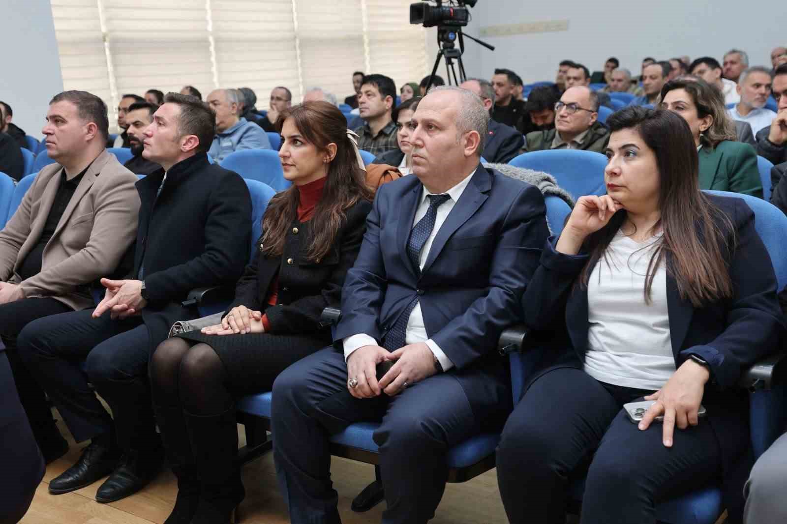 Sivas Belediyesi’nden 30 Mart’ta anlamlı müjde
Sivas Belediyesi’nden 30 Mart’ta anlamlı müjde