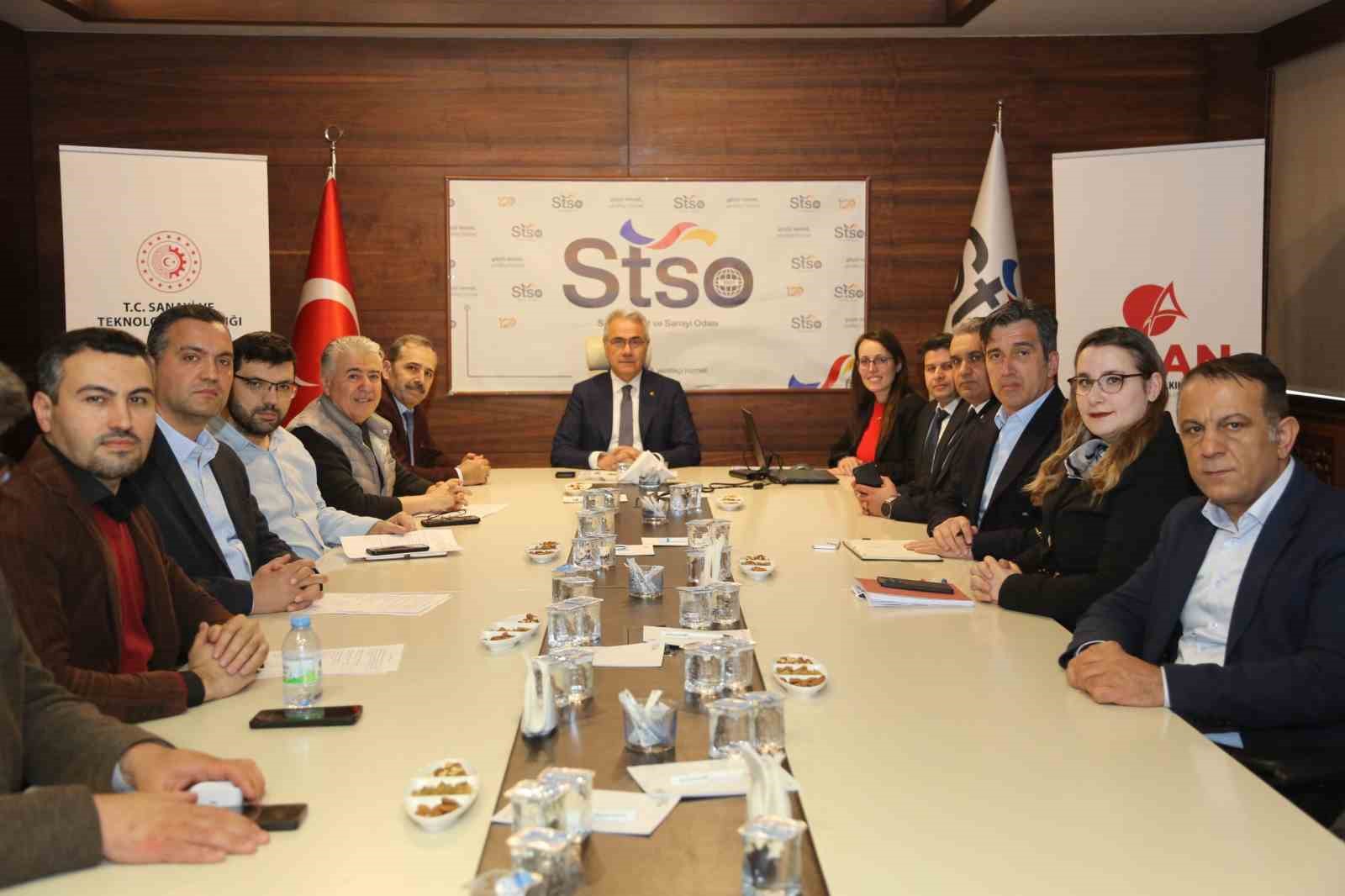 Sivas sanayisinde yeni dönem, yerel kalkınma hamlesi ile stratejik sektörlere büyük destek
Sivas sanayisinde yeni dönem, yerel kalkınma hamlesi ile stratejik sektörlere büyük destek