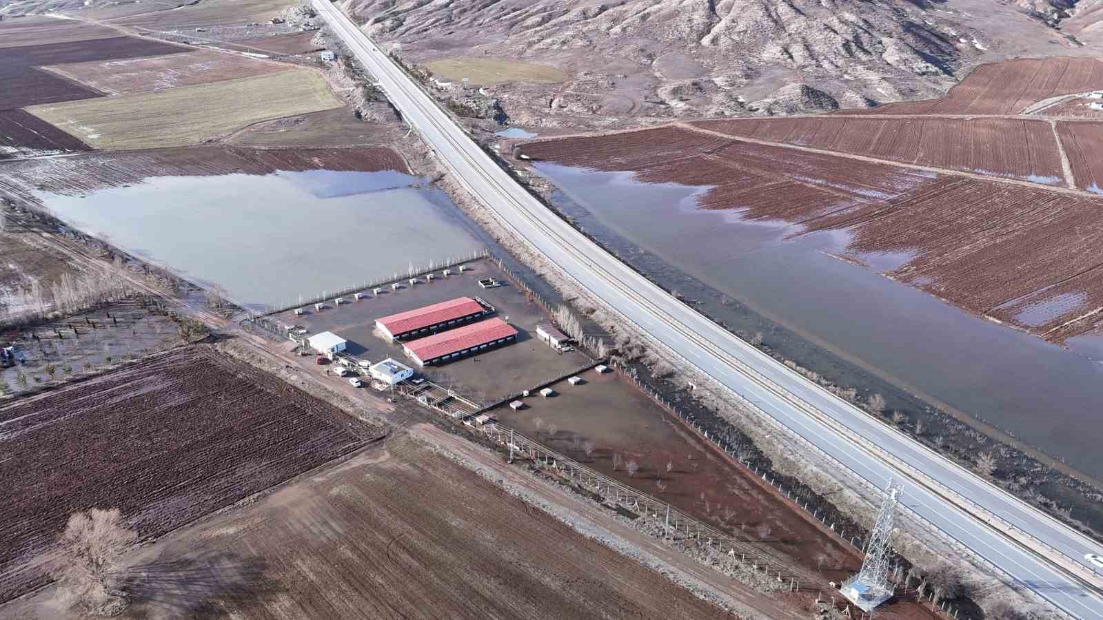 Sivas’ın dünyaca ünlü marka değeri Anadolu Aslanları su altında kaldı
