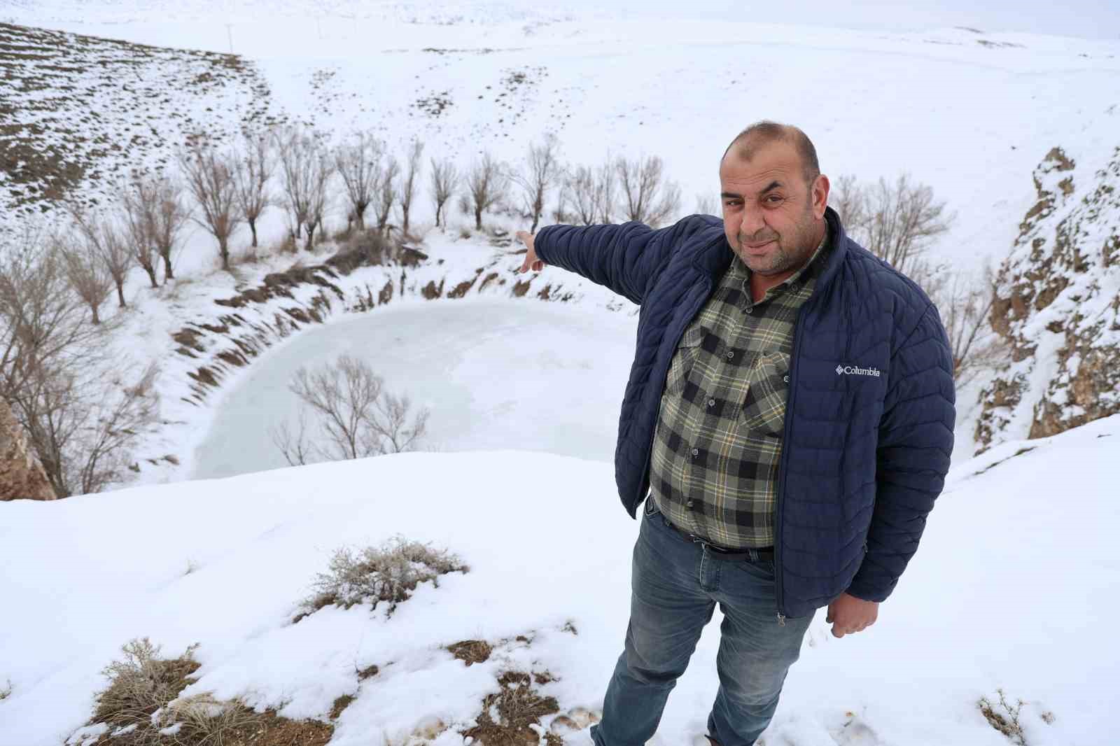 Sivas’ın ’gözleri’ tamamen dondu
