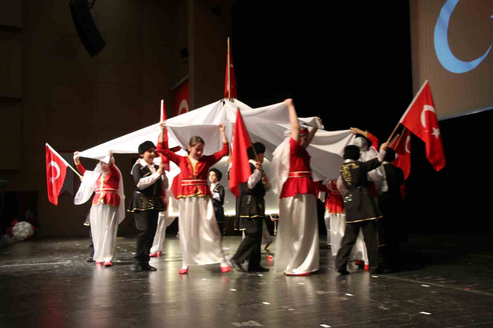 Sivaslı minik vali,hedefinde Cumhurbaşkanlığı olduğunu söyledi
