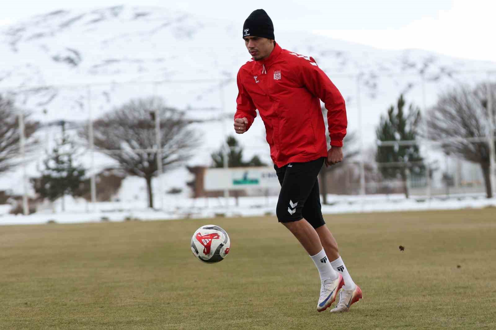 Sivasspor, Pendikspor maçı hazırlıklarını sürdürdü
