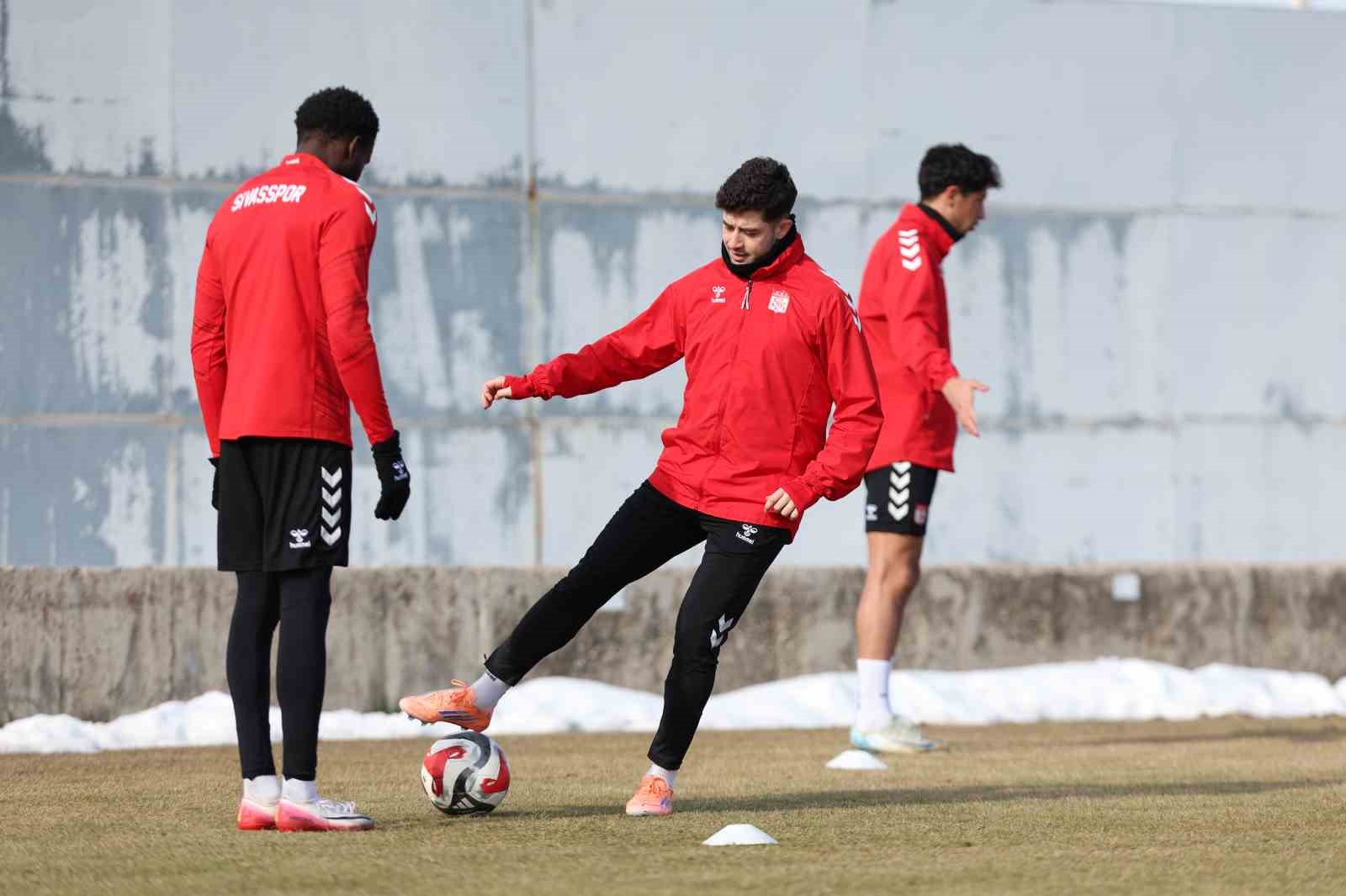 Sivasspor, Pendikspor maçına hazırlanıyor
