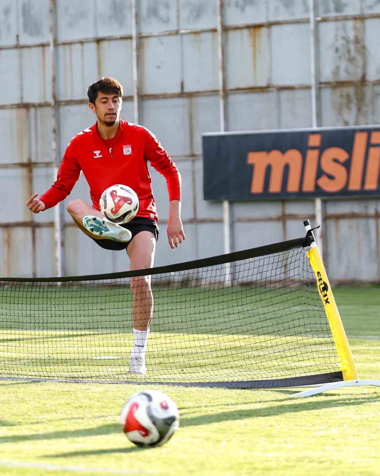 Sivasspor’da Bandırmaspor maçı hazırlıkları başladı
