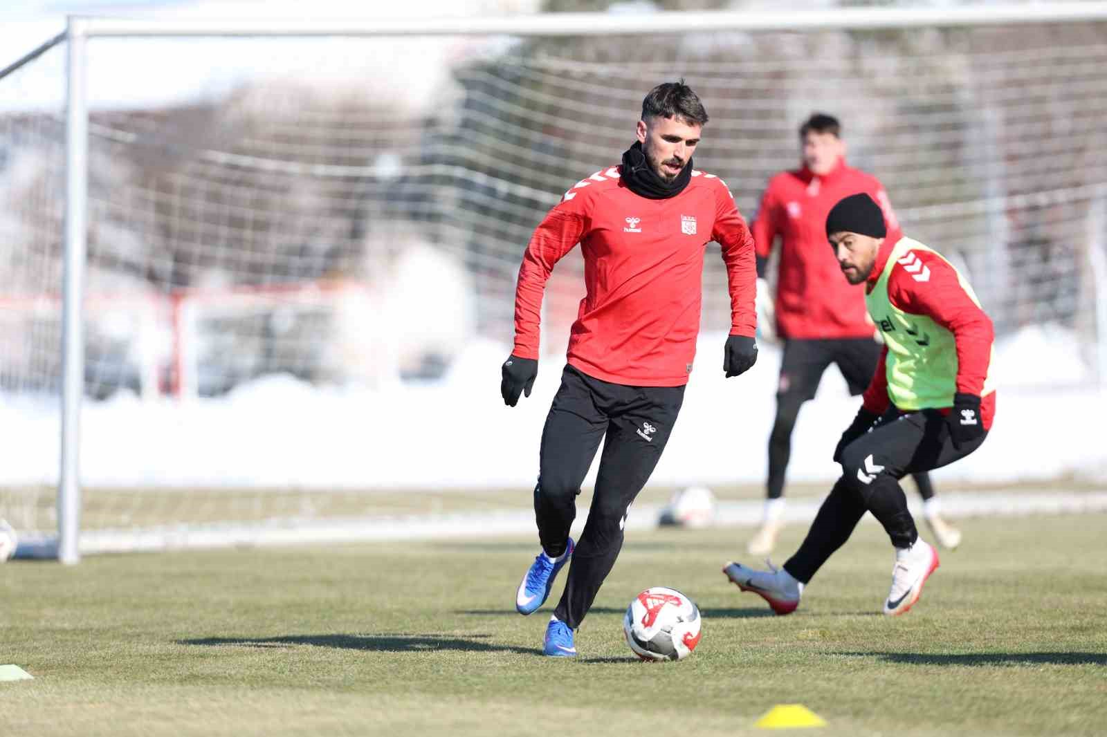 Sivasspor’da Bodrum FK maçı hazırlıkları sürüyor
