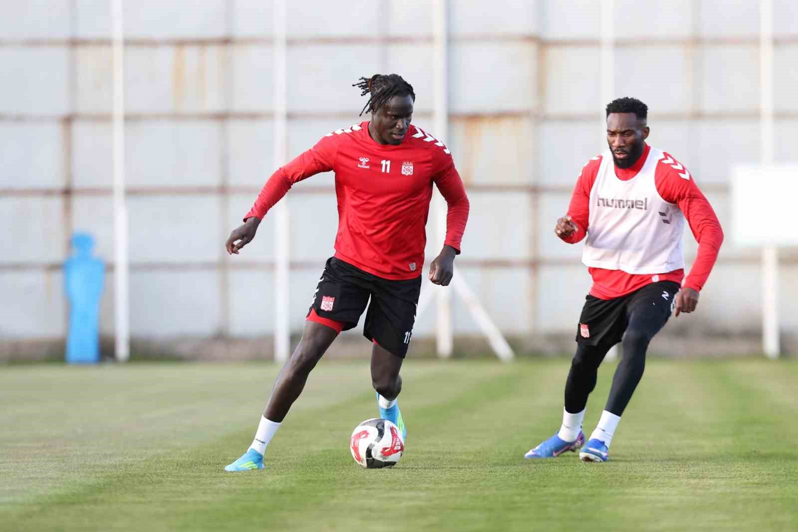 Sivasspor’da Çorum FK hazırlıkları başladı
