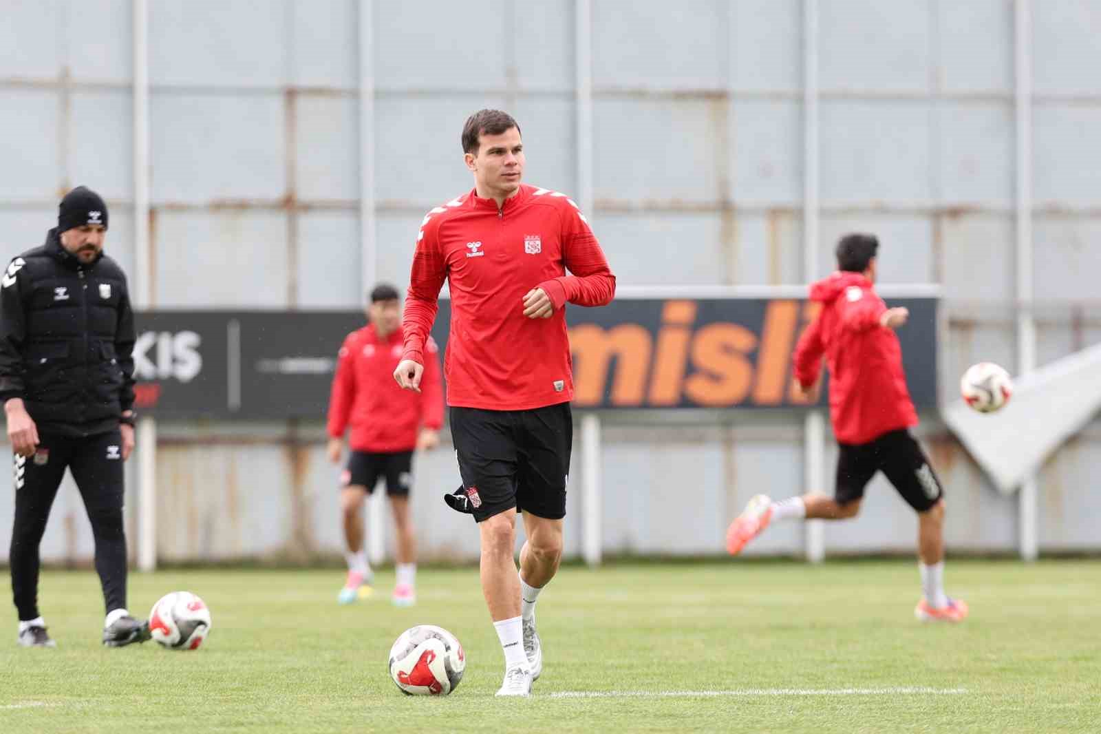 Sivasspor’da Iğdır FK maçı hazırlıkları devam ediyor
