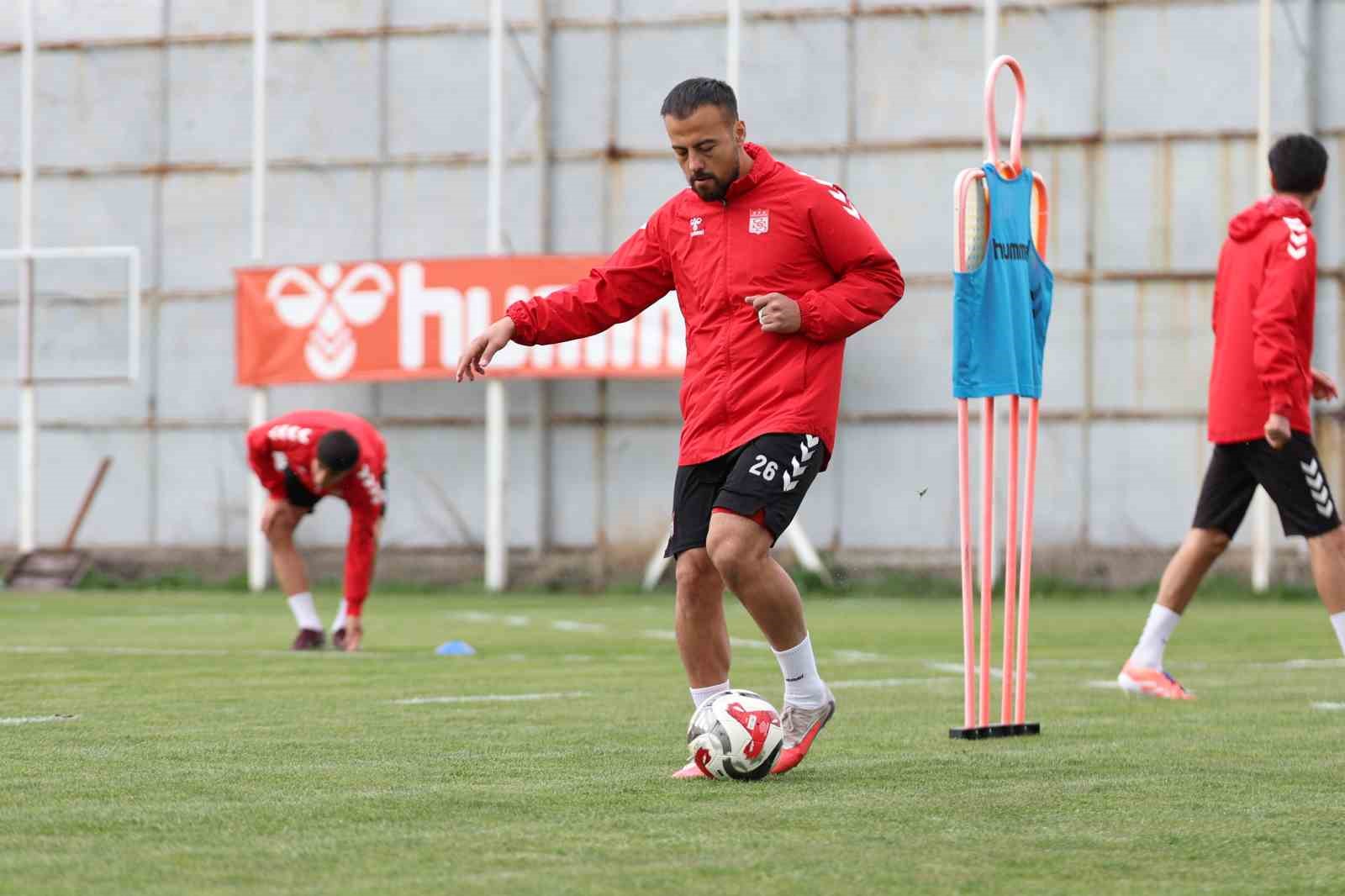 Sivasspor’da Iğdır FK maçı hazırlıkları devam ediyor
