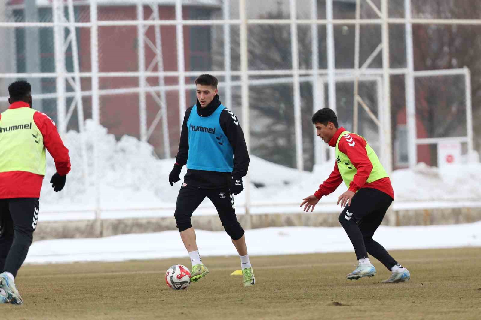Sivasspor’da, Pendikspor maçı hazırlıkları sürüyor
