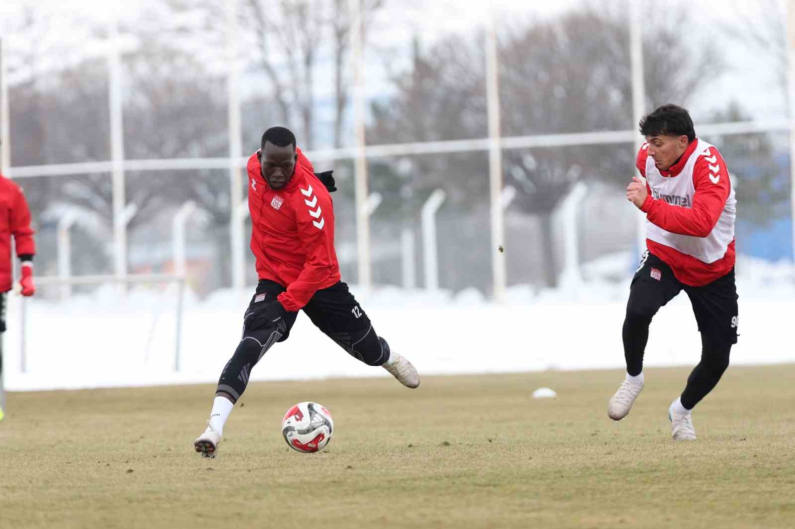 Sivasspor’da, Pendikspor maçı hazırlıkları sürüyor

