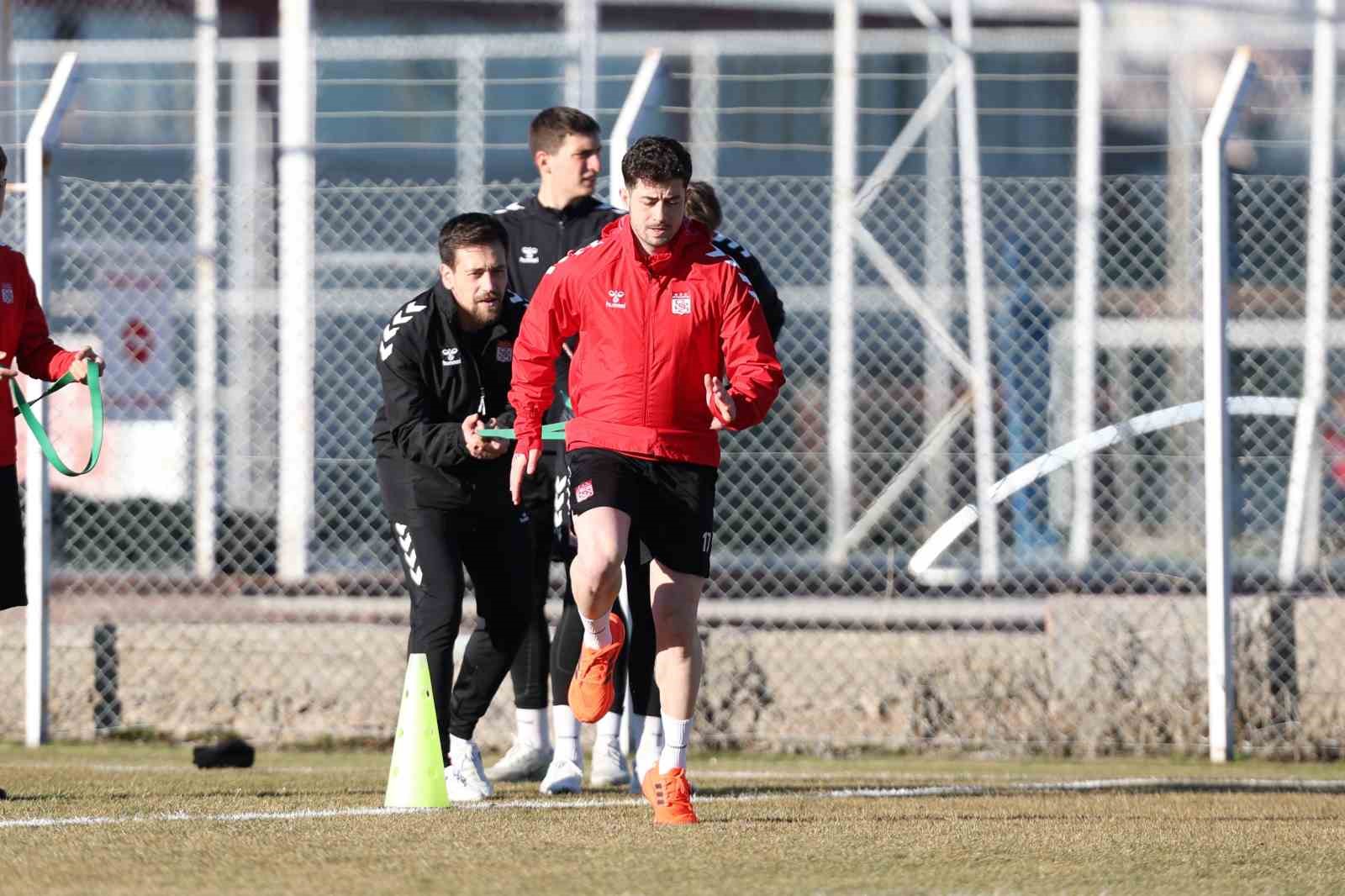 Sivasspor’da Sakaryaspor maçı hazırlıkları başladı
