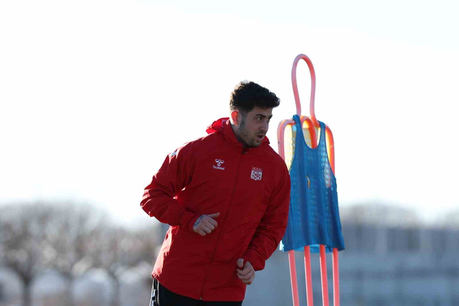 Sivasspor’da Sakaryaspor maçı hazırlıkları başladı
