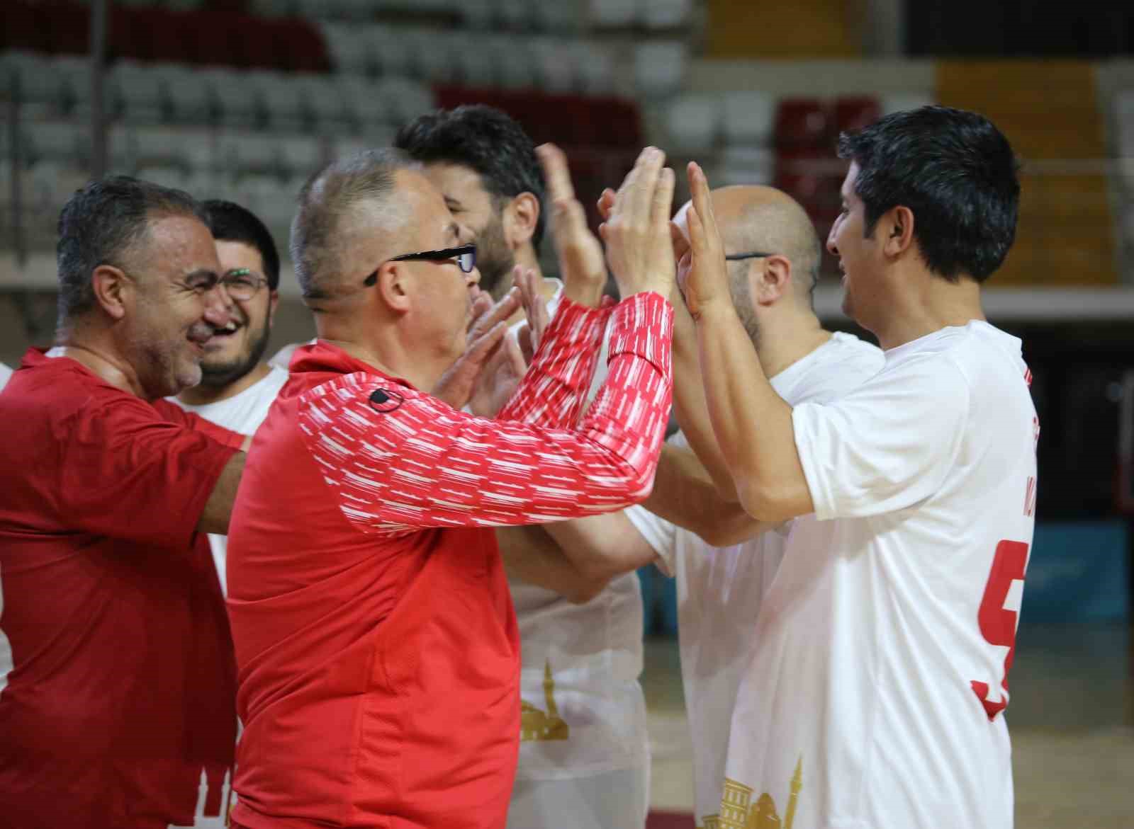 Sivas’ta anlamlı müsabaka
