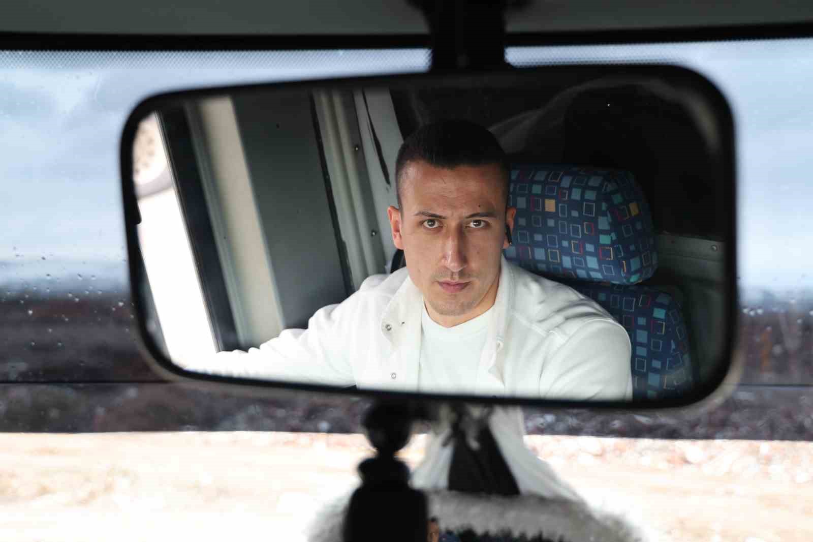 Sivas’ta halk otobüsü şoförünün hareketi takdir topladı
