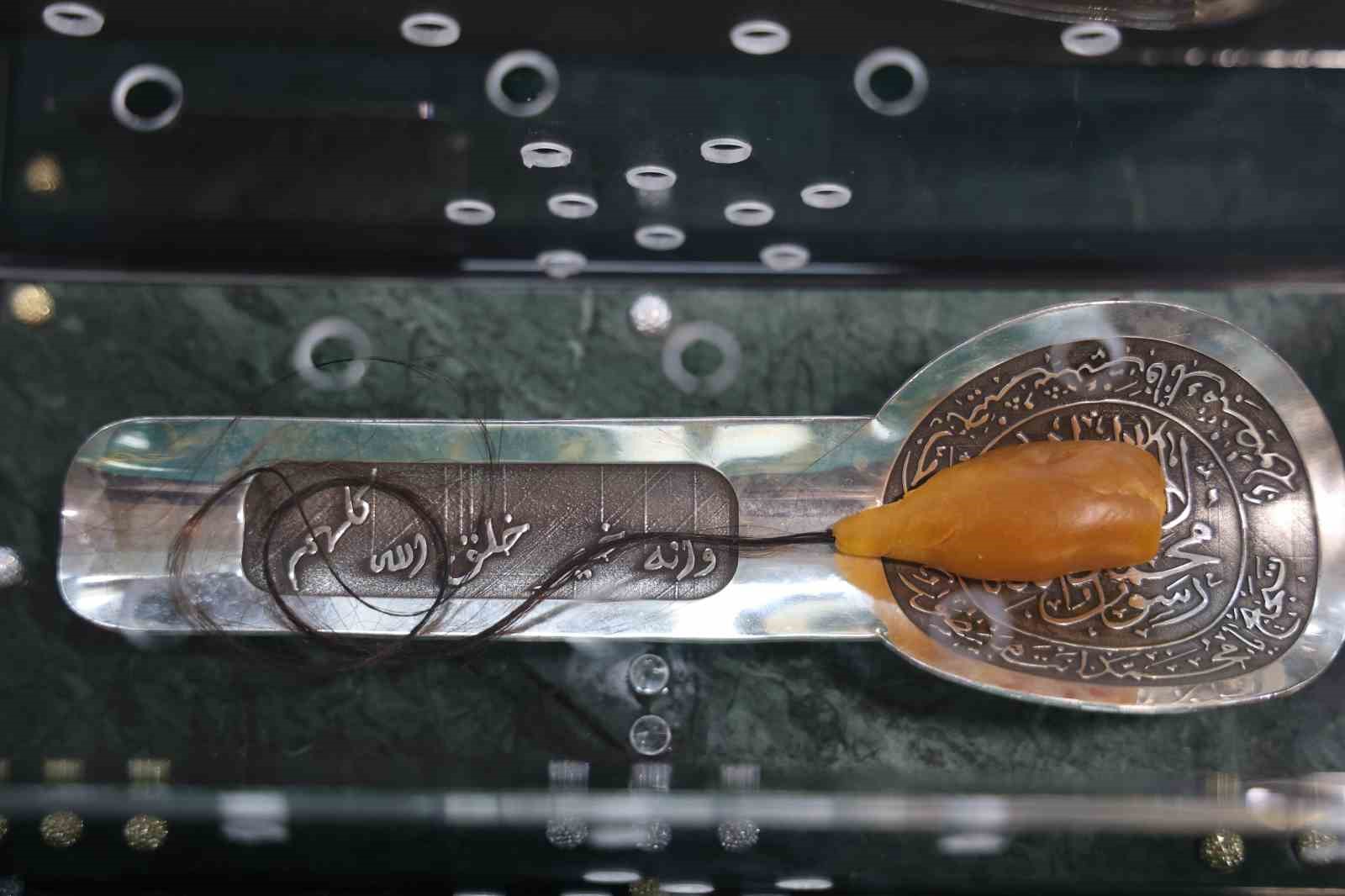 Sivas’ta Mukaddes Emanetler Sergisi’nde uzun kuyruklar oluştu
