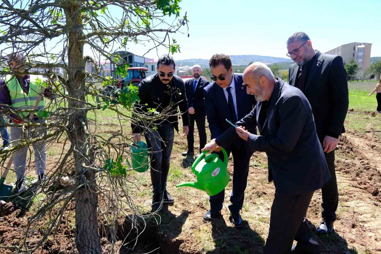 Sivas’ta şehitlerin adı fidanlarda yaşatılacak
