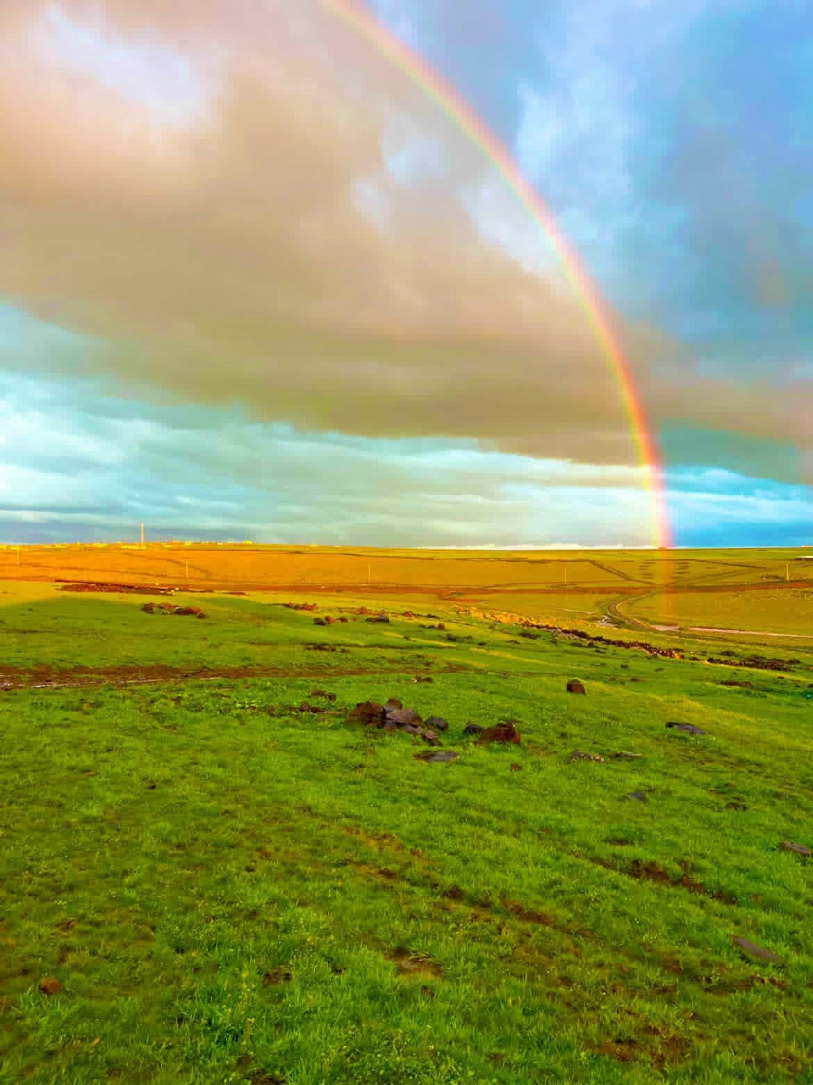 Siverek’te sağanak sonrası gökkuşağı mest etti
