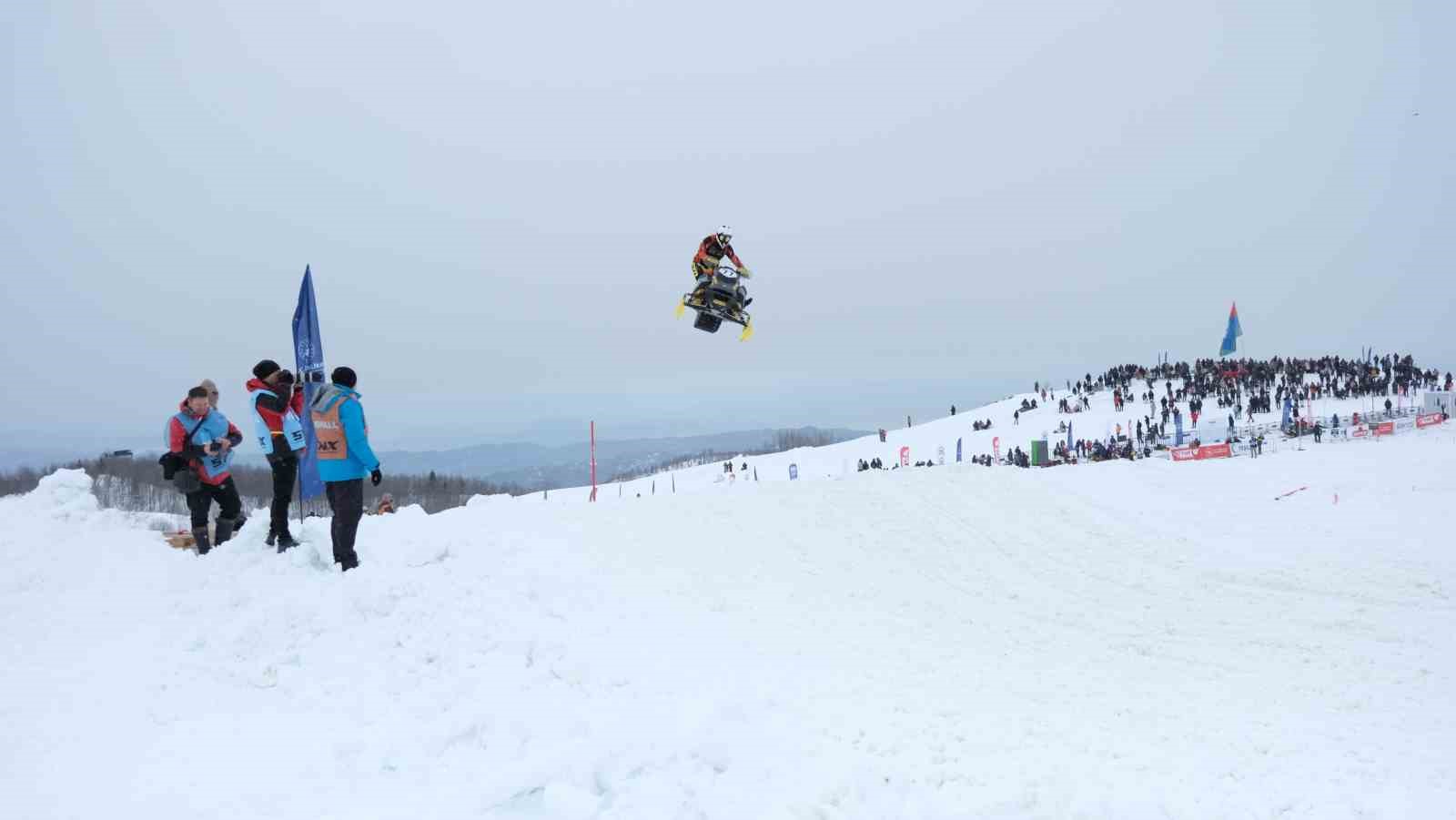 SNX Türkiye Dünya Kar Motosikleti Şampiyonası Rize’de başladı
