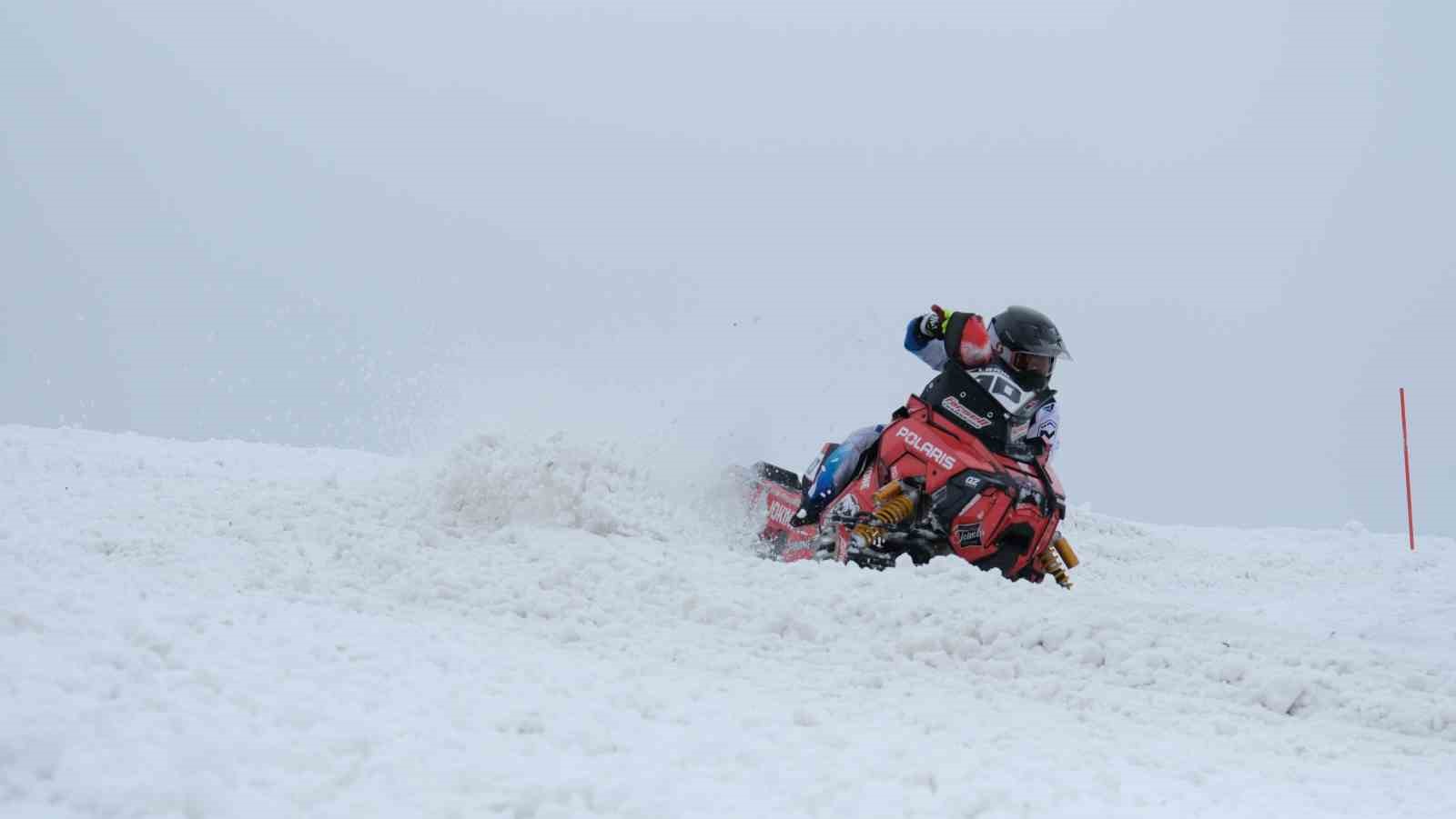 SNX Türkiye Dünya Kar Motosikleti Şampiyonası Rize’de başladı
