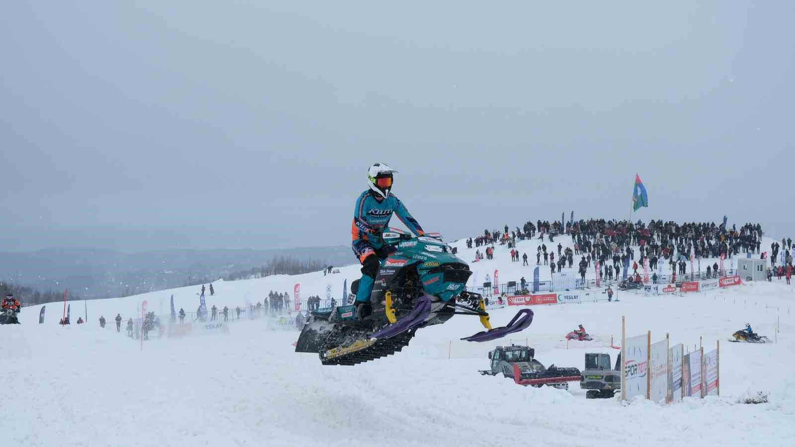 SNX Türkiye Dünya Kar Motosikleti Şampiyonası Rize’de başladı
