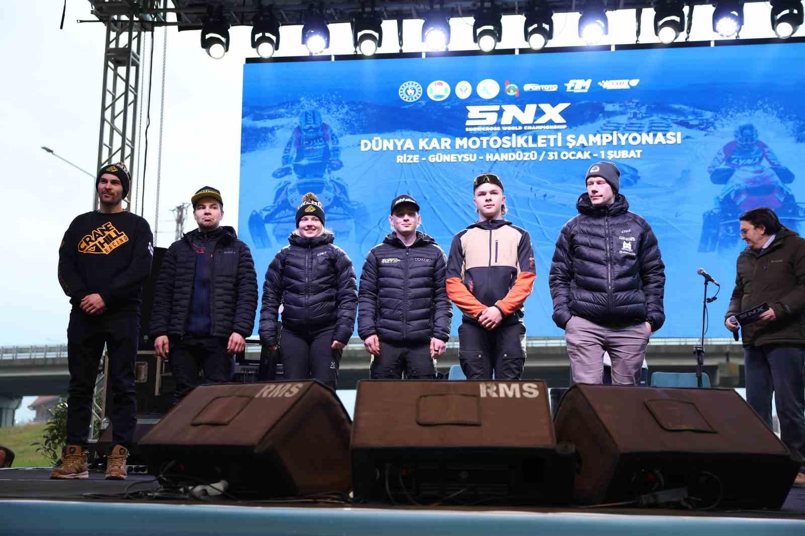 SNX Türkiye Dünya Kar Motosikleti Şampiyonası’nın açılış seremonisi Rize’de gerçekleştirildi
SNX Türkiye Dünya Kar Motosikleti Şampiyonası’nın açılış seremonisi Rize’de gerçekleştirildi