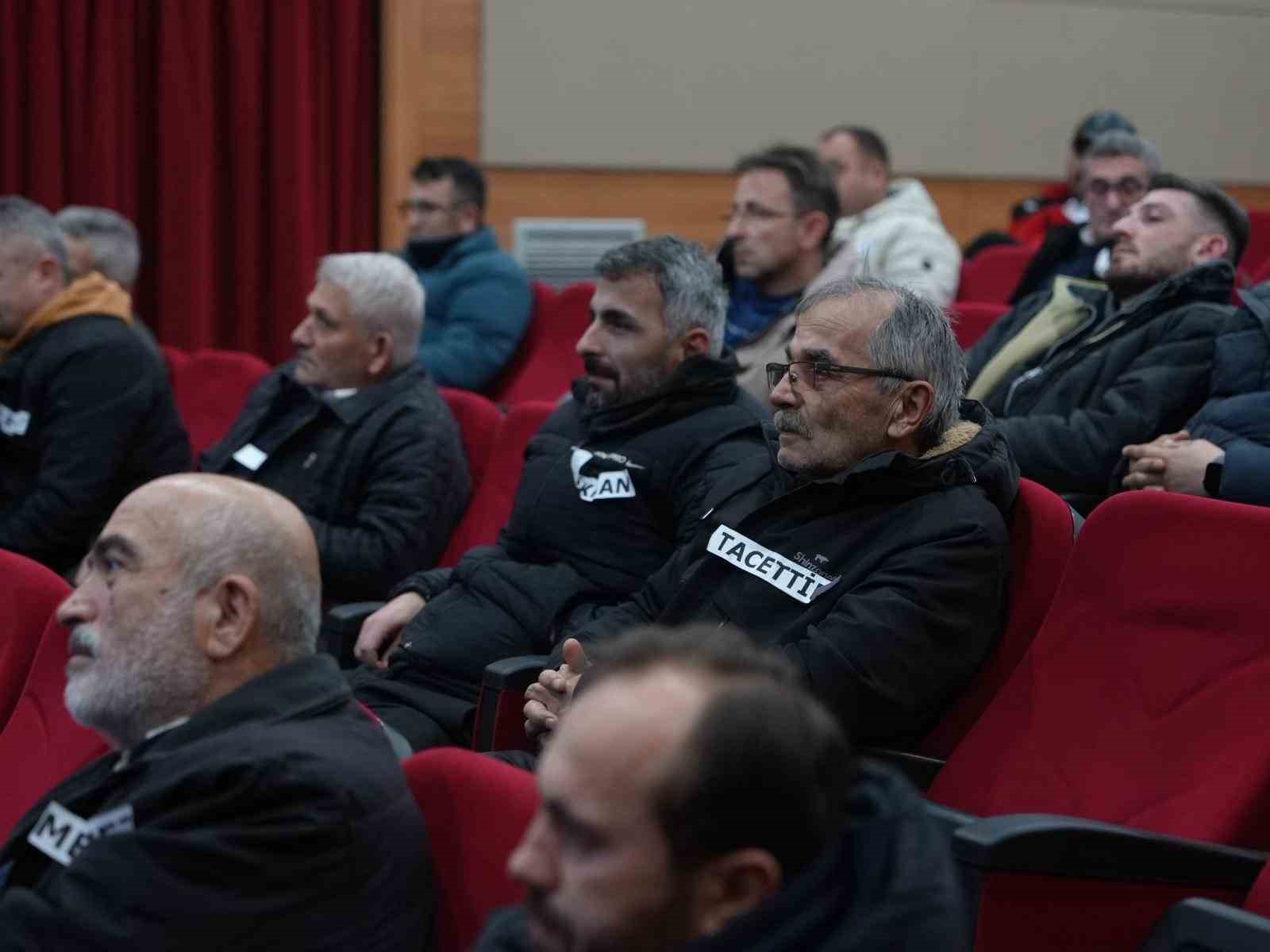 Şoförlere stres yönetimi eğitimi verildi
