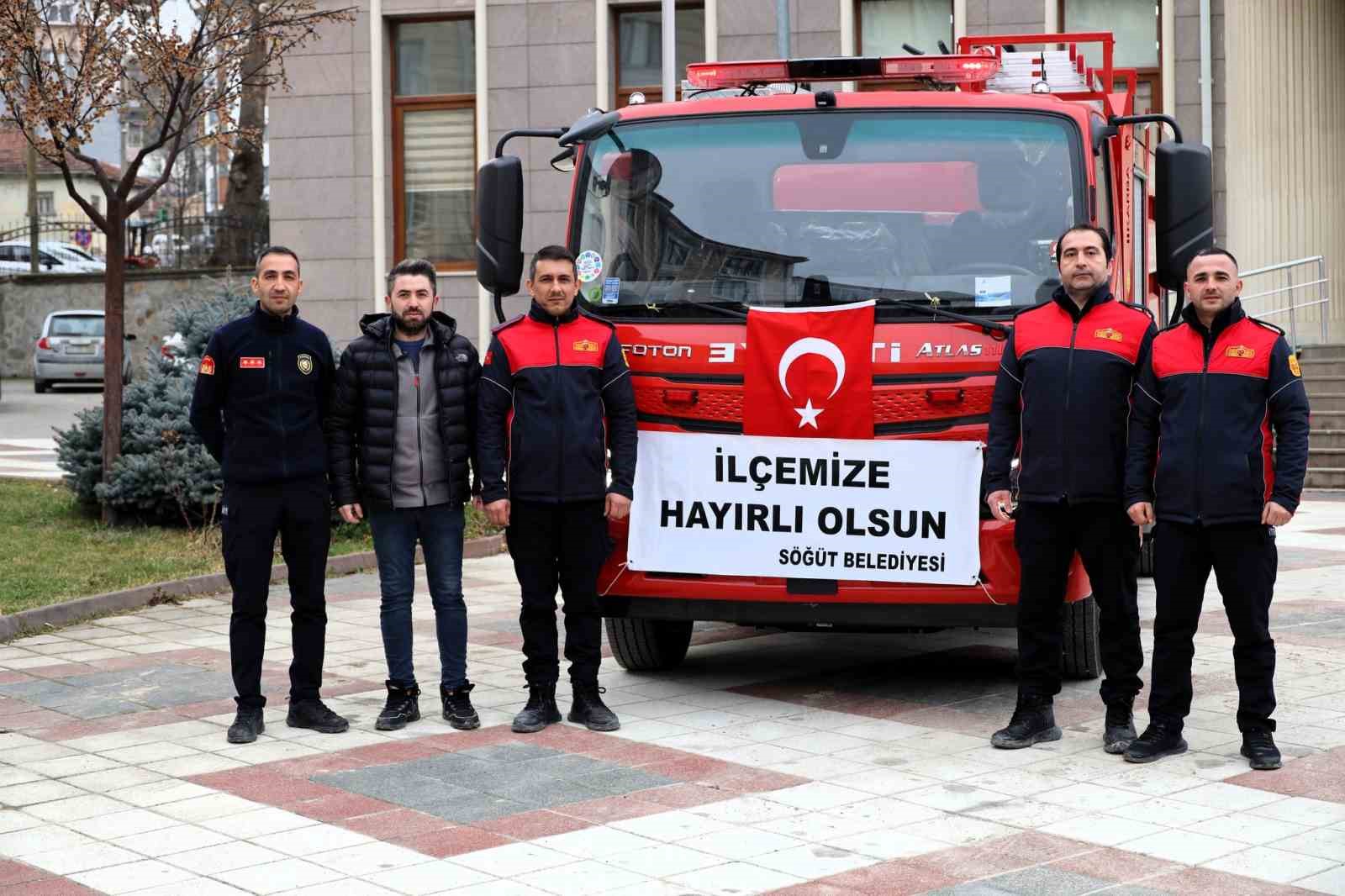 Söğüt Belediyesi araç filosuna yeni itfaiye aracı kazandırıldı
