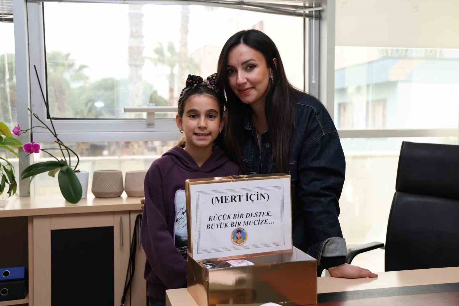 Söke’de minik yürekten dayanışma örneği
