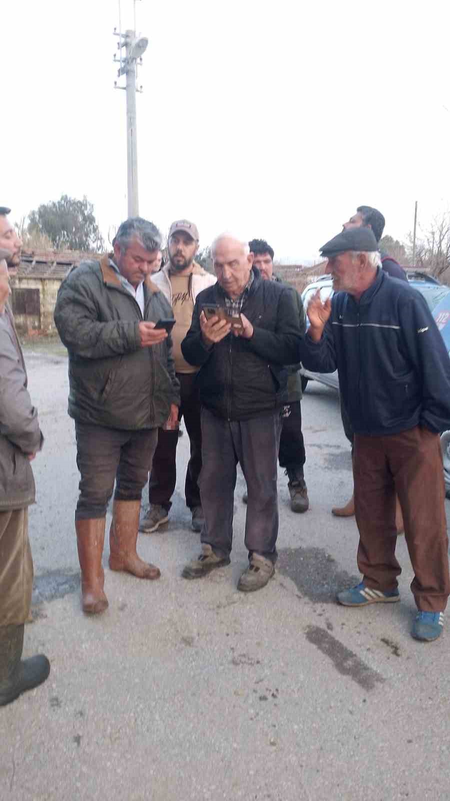 Söke’de sel alarmı: Vatandaşlar güvenli alanlara sevk edildi
