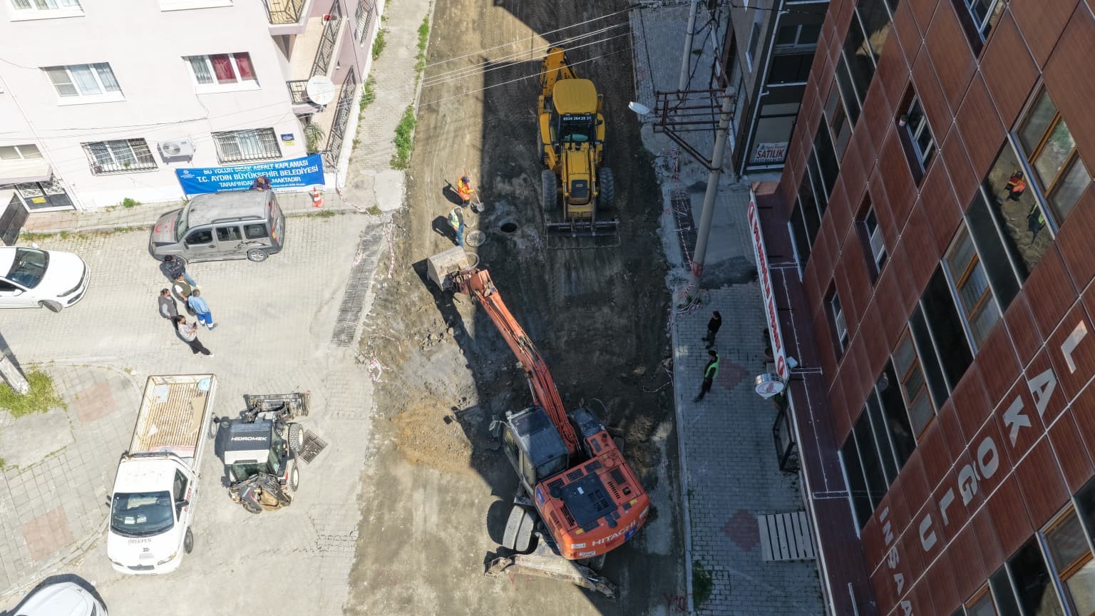 Söke’de yol yenileme çalışması başladı
