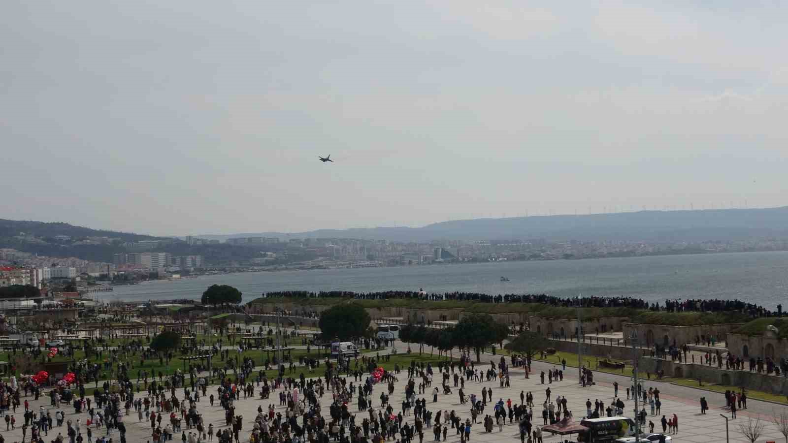 SOLOTÜRK Çanakkale’de nefesleri kesti
