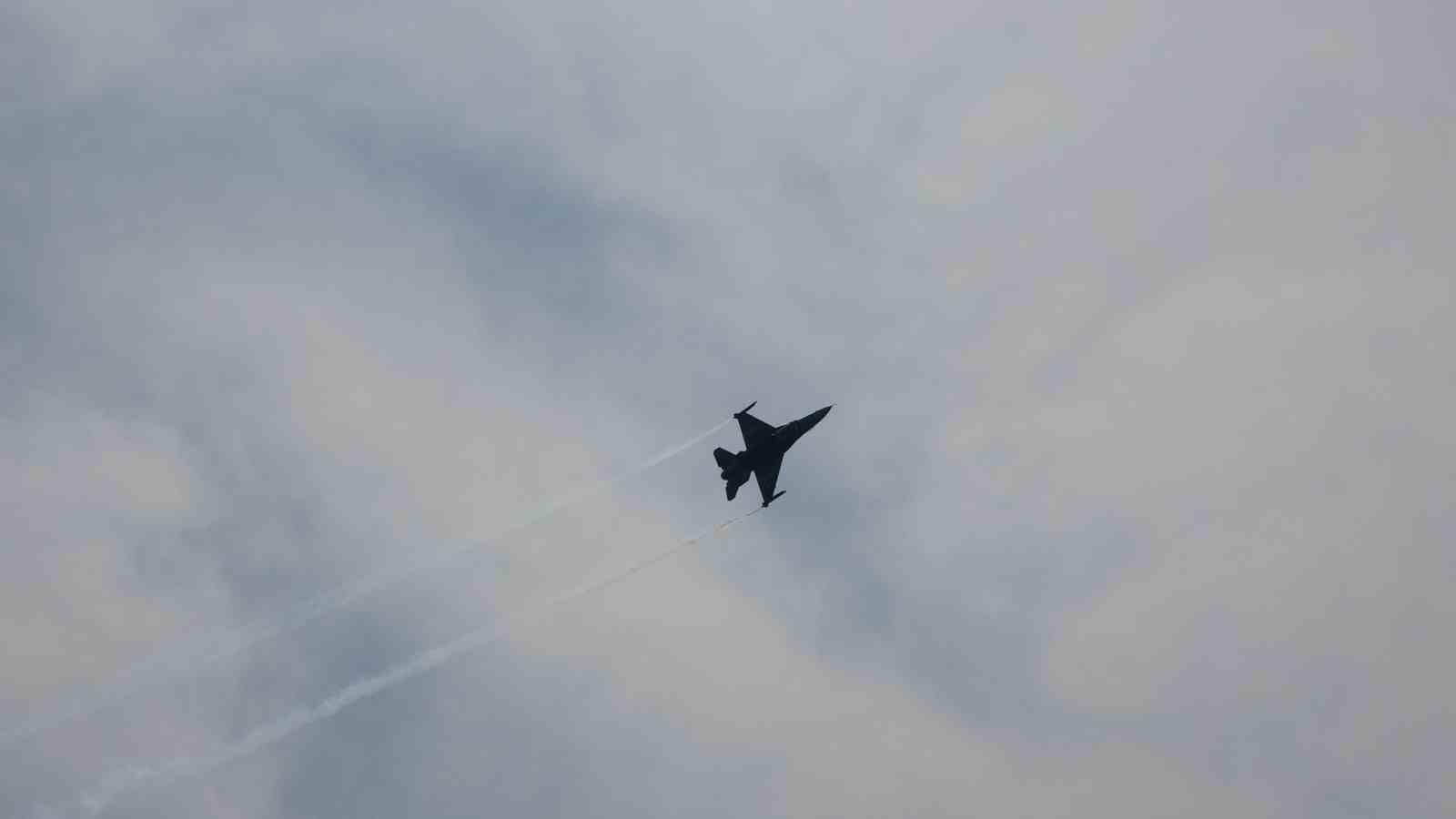 SOLOTÜRK Çanakkale’de nefesleri kesti
