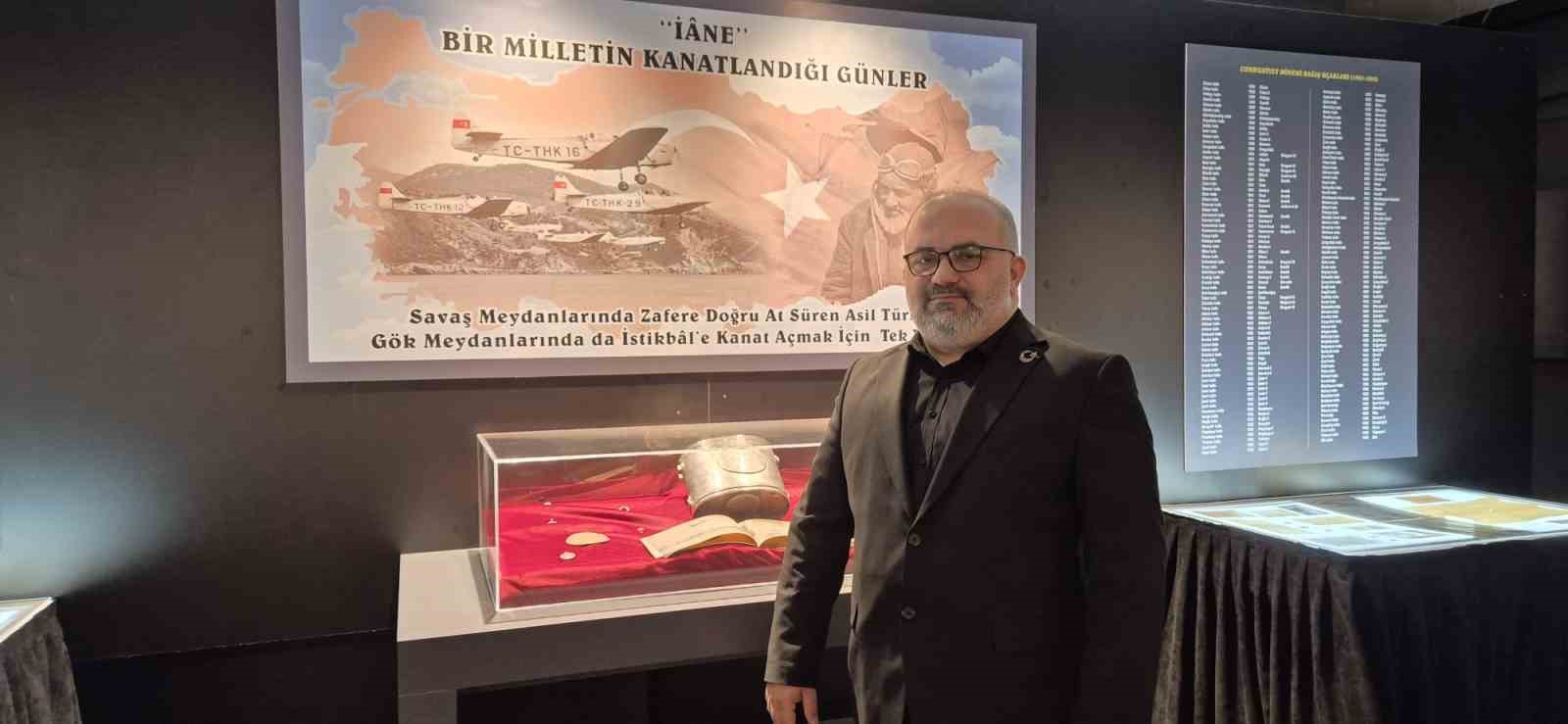 SOLOTÜRK pilotları İstanbul’da vatandaşlarla bir araya geldi
