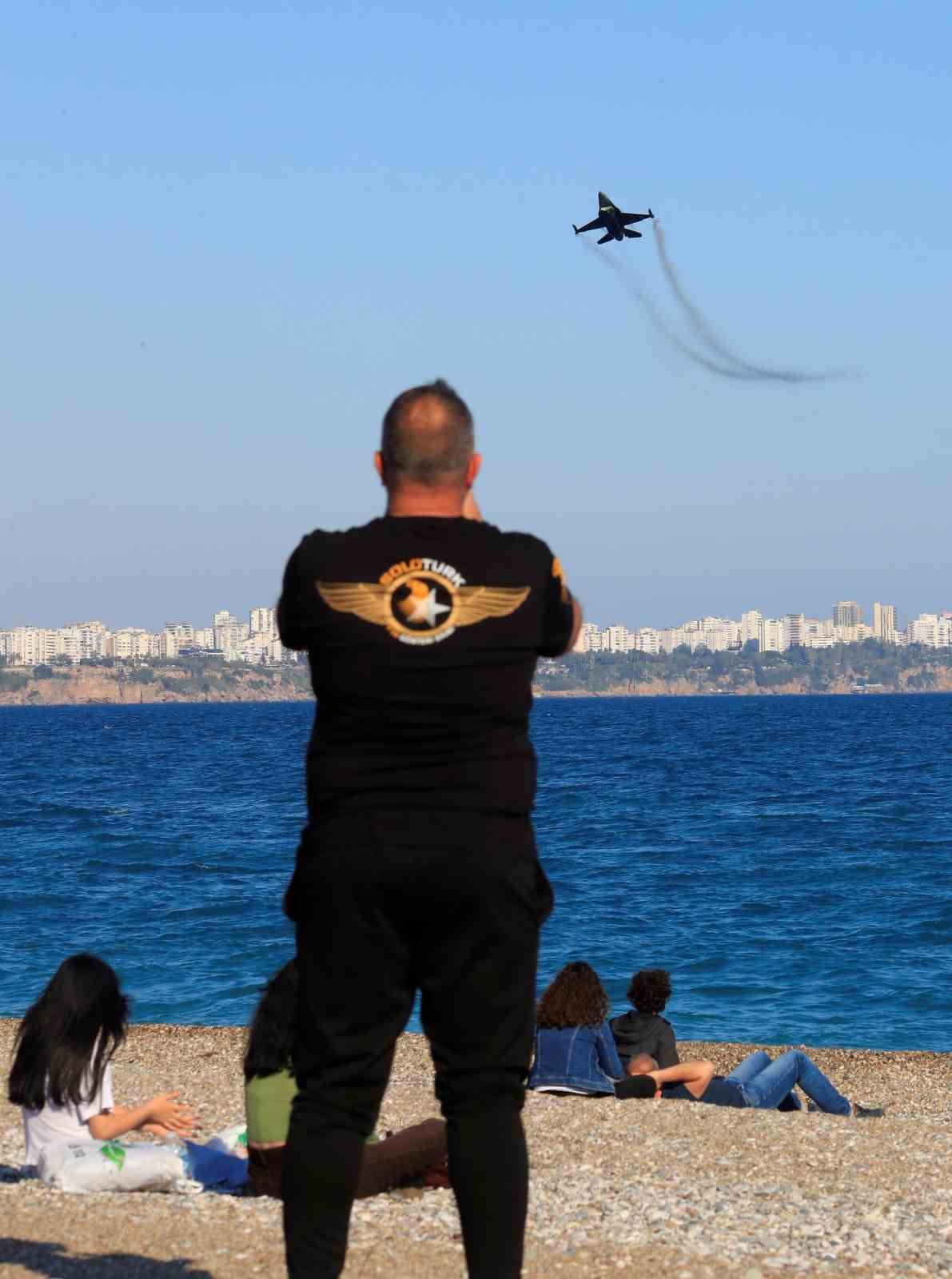 SOLOTÜRK’ten nefes kesen prova
