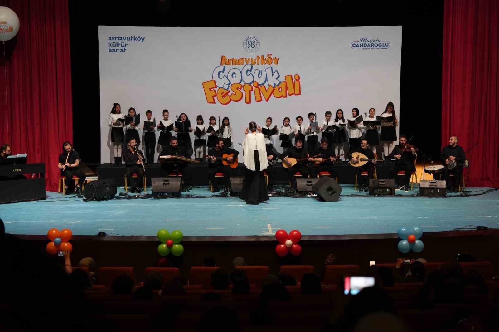 Sömestır çoşkusu Arnavutköy’de başladı: Arnavutköy Çocuk Festivali 4 gün sürecek
