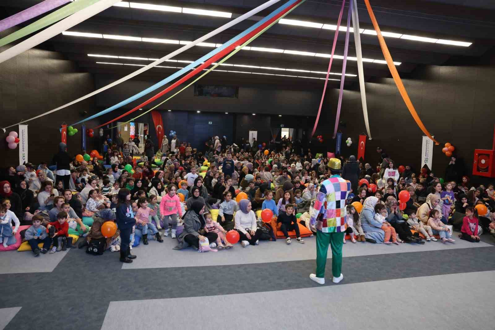 Sömestir coşkusu Arnavutköy’de başladı: Arnavutköy Çocuk Festivali 4 gün sürecek
Sömestir coşkusu Arnavutköy’de başladı: Arnavutköy Çocuk Festivali 4 gün sürecek