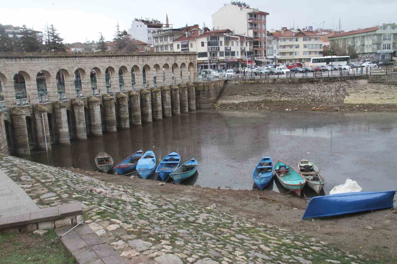 Son yağışlar Beyşehir Gölü’ne can suyu oldu
