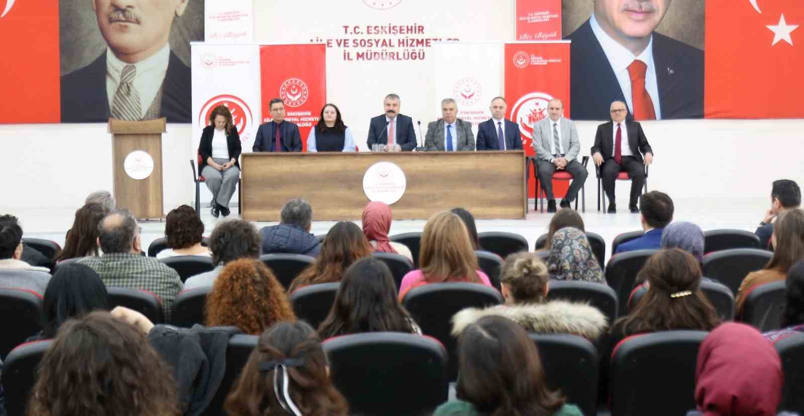 Sosyal hizmet çalışanları bayram tatili sonrası ilk mesaide buluştu

