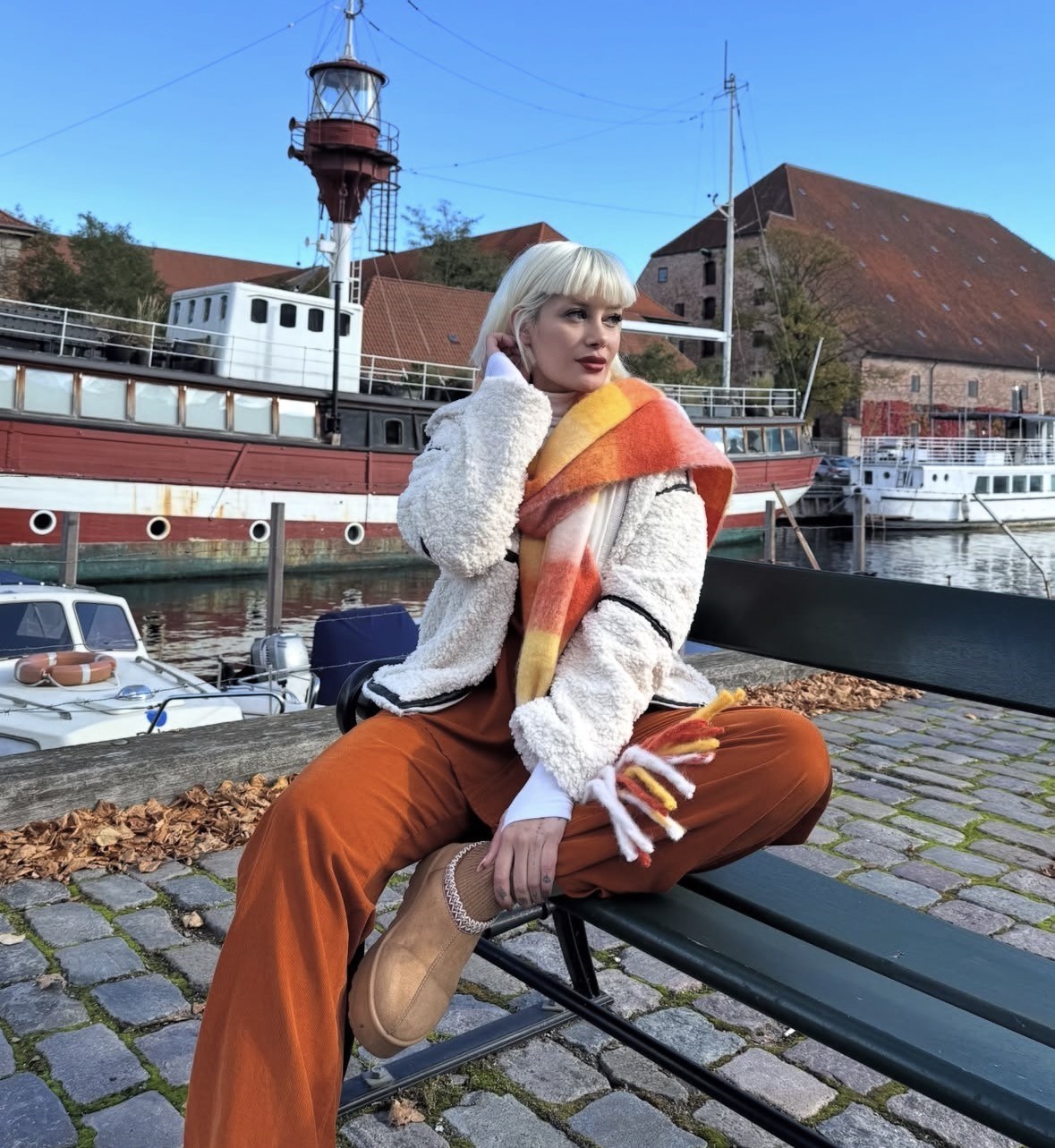 Sosyal medya fenomeni Ayşegül Eraslan evinde ölü bulundu
