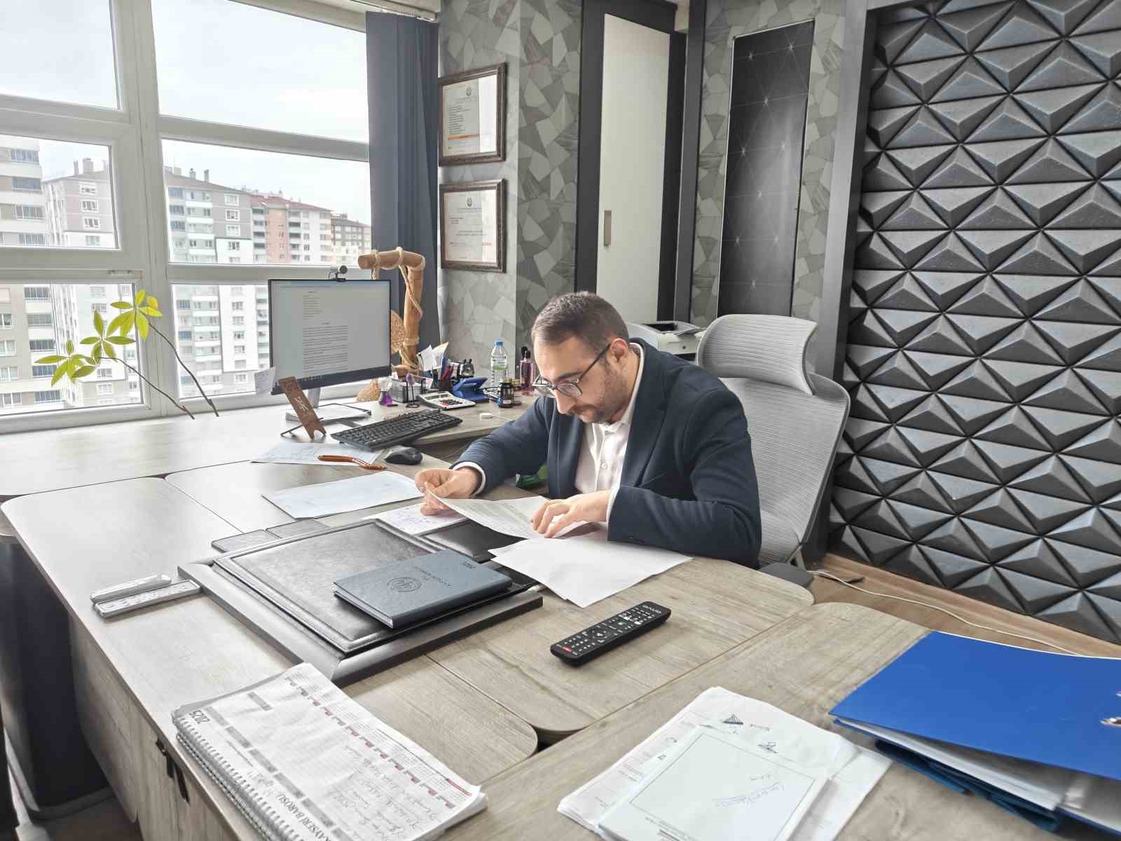 Sosyal medya paylaşımlarında ‘telif’ uyarısı
Sosyal medya paylaşımlarında ‘telif’ uyarısı