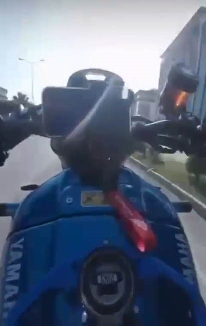 Sosyal medyada şov uğruna canını hiçe sayan sürücü yakalandı
