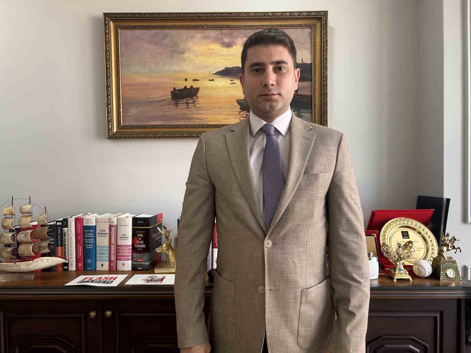 Sosyal medyada yeni tuzak: Montaj paylaşımlarla linç ettirip para istiyorlar
Sosyal medyada yeni tuzak: Montaj paylaşımlarla linç ettirip para istiyorlar