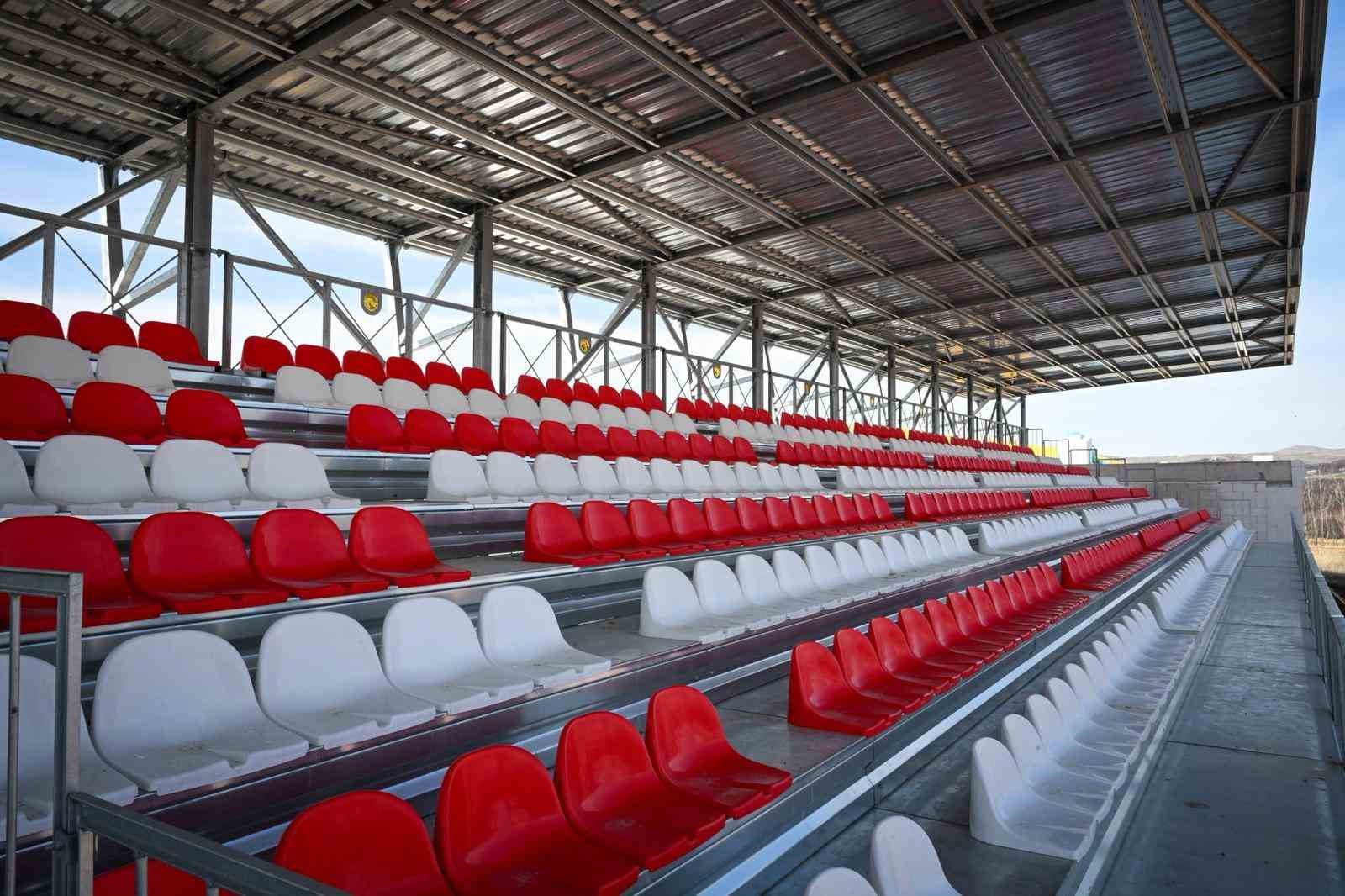 Spor Köyü atletizm pisti inşaatına başlandı
Spor Köyü atletizm pisti inşaatına başlandı